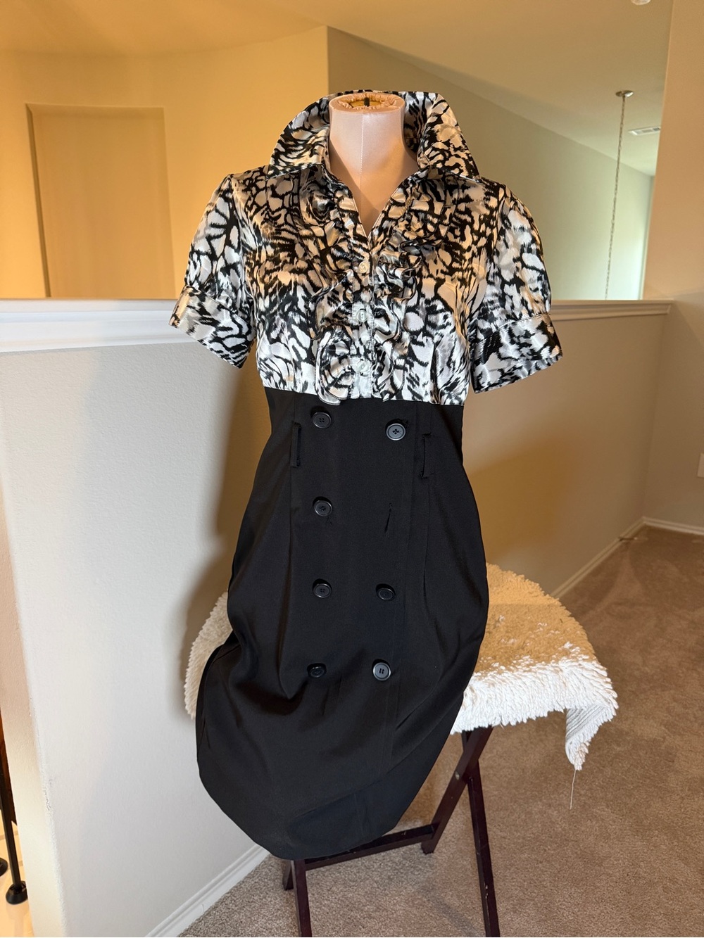 Roulette Black and White Patterned Blouse